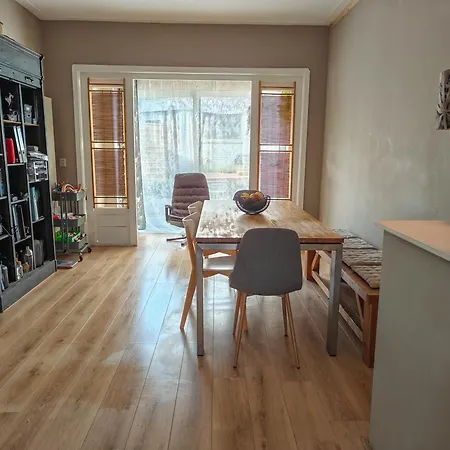 Sunny Family House